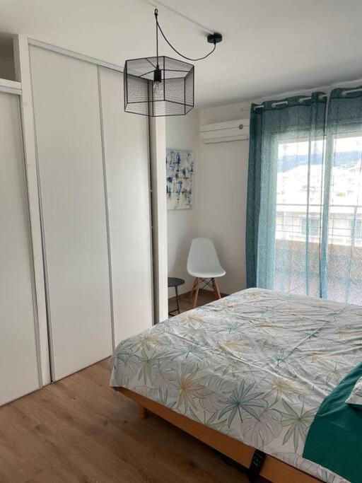 Rare ! Spacieux T3 En Roof-Top Au Barachois - 2 Ch Climatisees - 6 Couchages - Proche Aeroport Saint-Denis Esterno foto