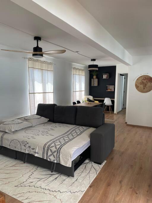 Rare ! Spacieux T3 En Roof-Top Au Barachois - 2 Ch Climatisees - 6 Couchages - Proche Aeroport Saint-Denis Esterno foto